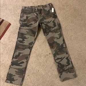 Old Navy Camo pants